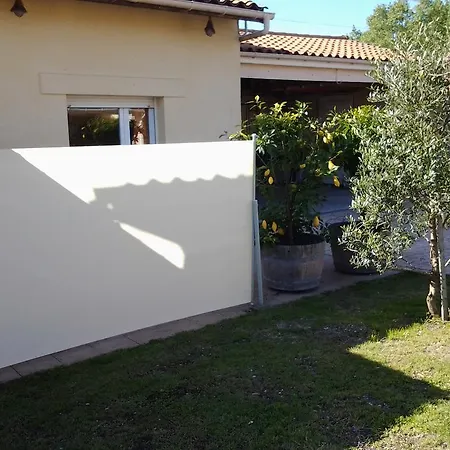 Appartement Studio Route Des Chateaux *